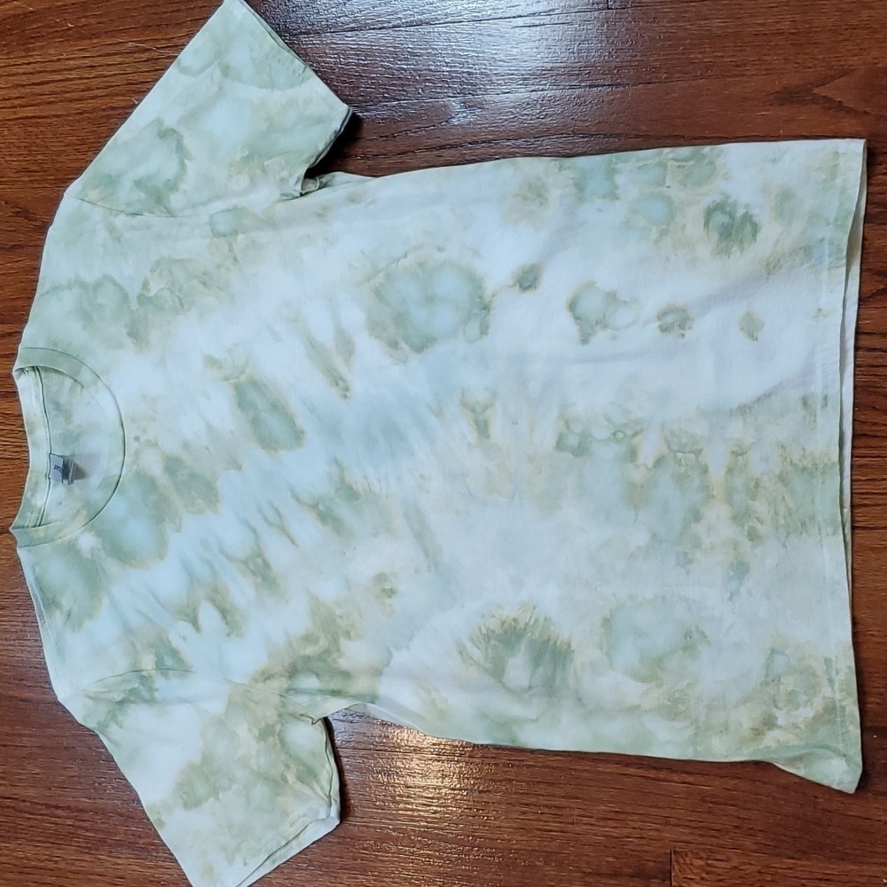 Manacotti tye die tshirt M